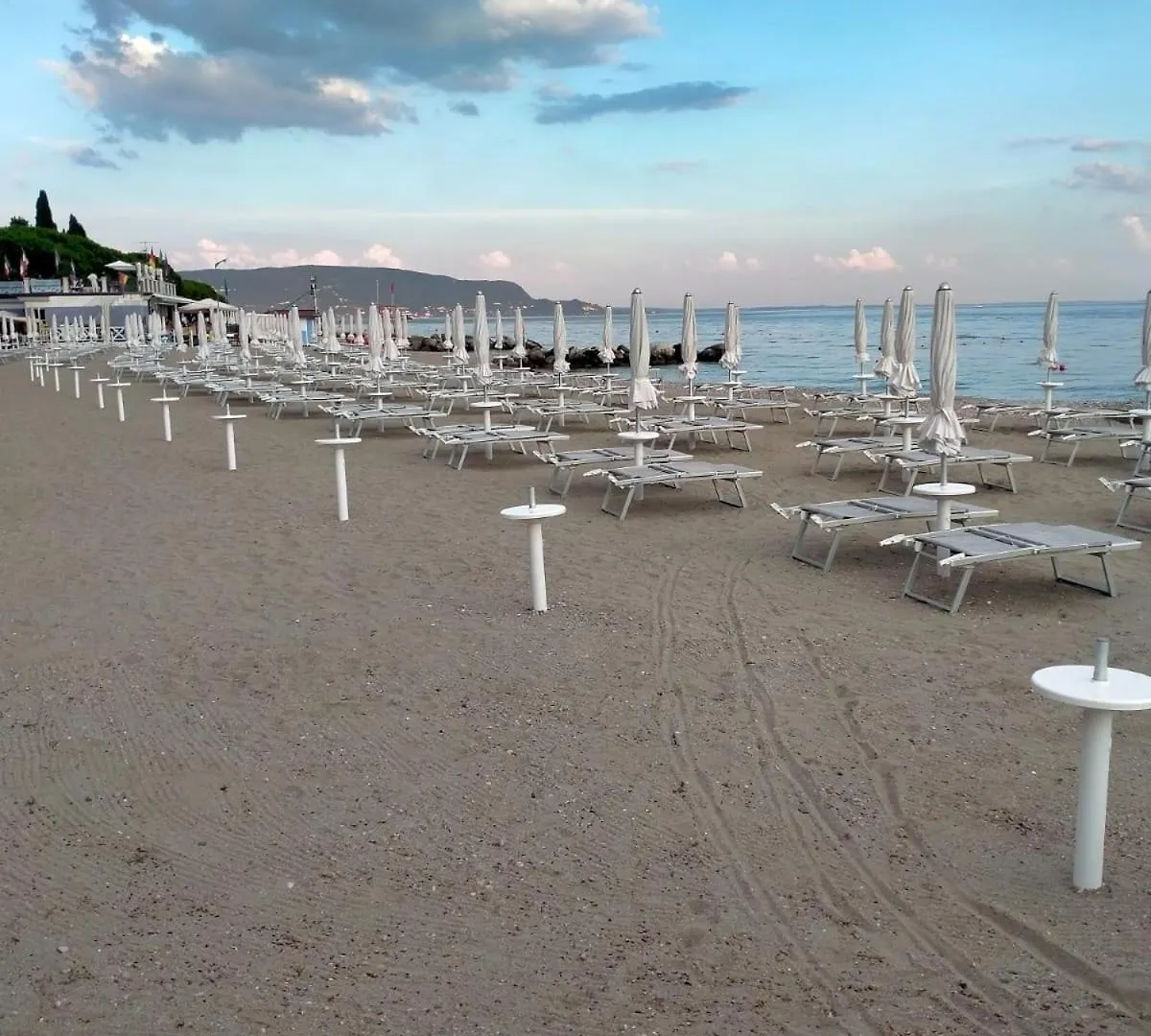 Sweet Home Cade Toscolano Maderno 0*,  Italy